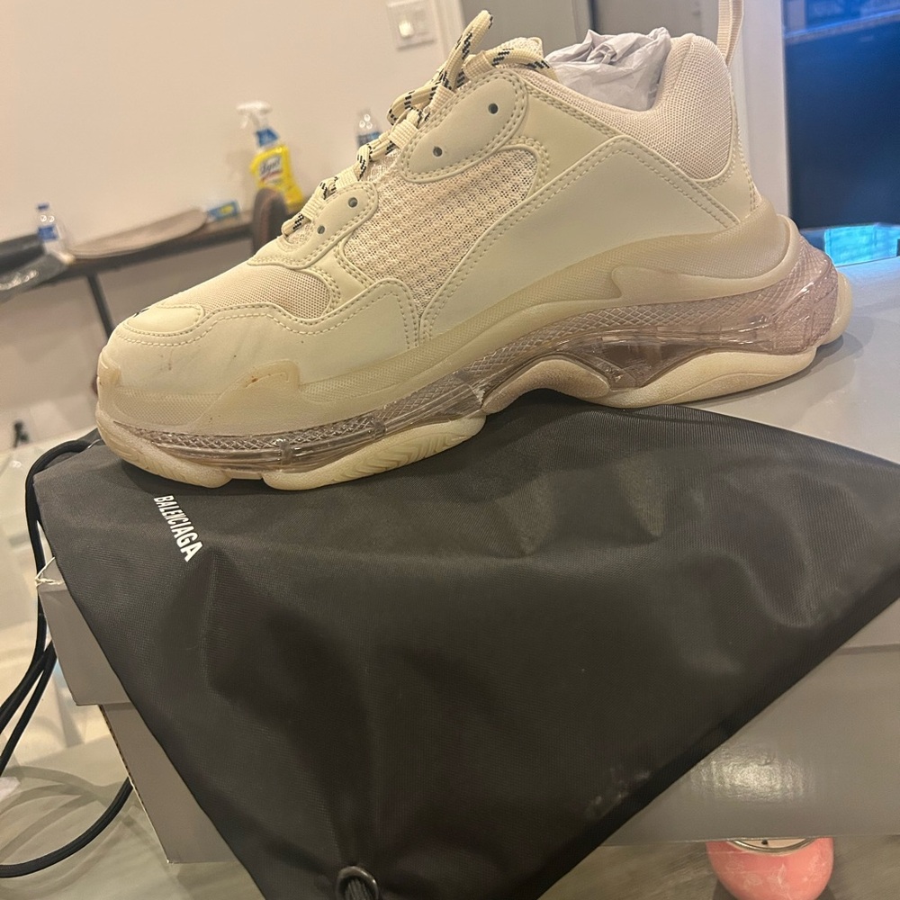 I’m selling 3 pairs of Balenciaga triple S slightly worn